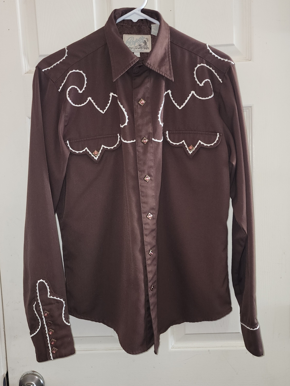 Roper Brown Western Button-Down Shirt with White Embroidery